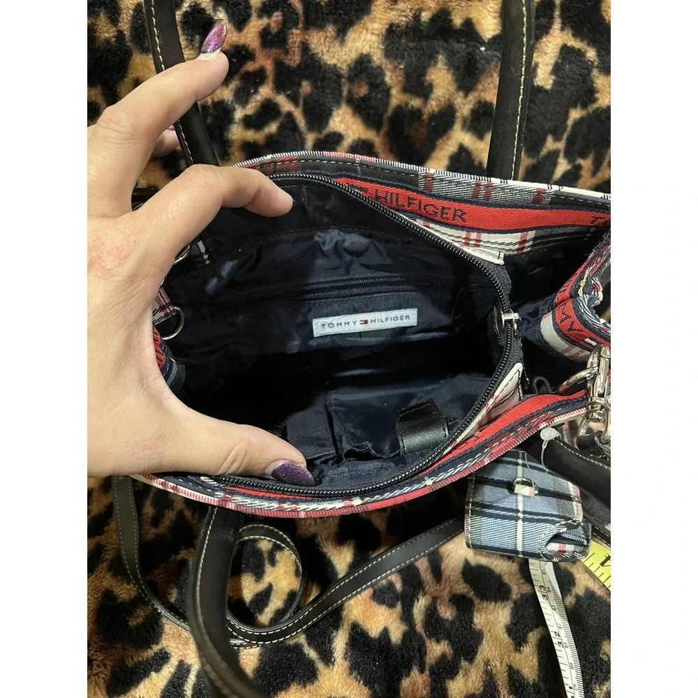 Tommy Hilfiger Plaid Purse With Phone Case Vintage NWOT‎